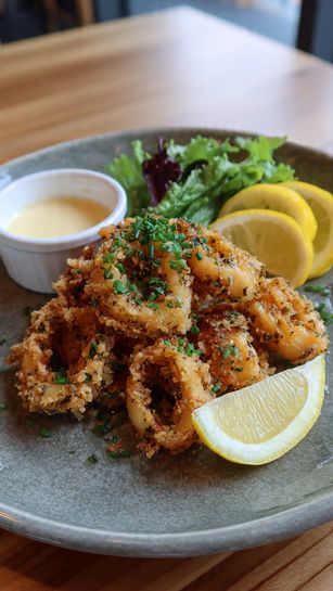 Lemon Garlic Calamari with Aioli Recipe
